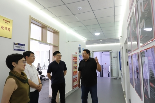 参观米兰网页版智慧运动康复实训中心